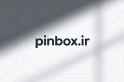 تصویر گرافیکی از رابط کاربری Moz و SEMrush در کنار هم، نشان‌دهنده‌ی قدرت ترکیب این دو ابزار